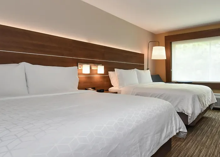 Holiday Inn Express & Suites Charlotte - Ballantyne By Ihg